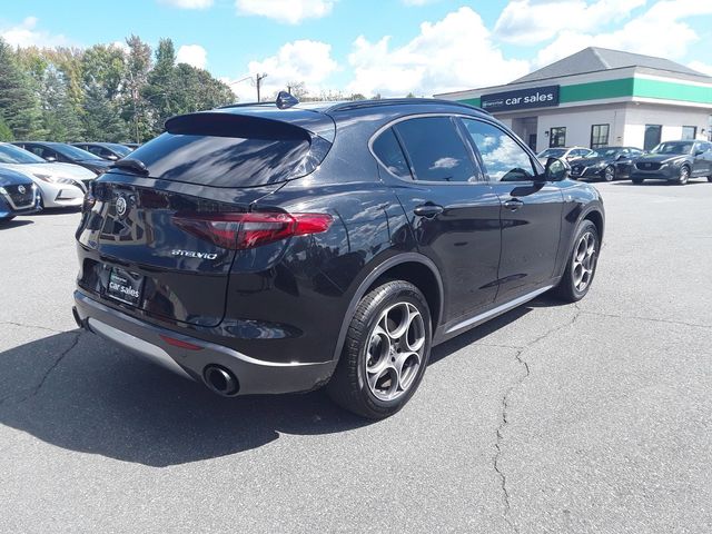 2022 Alfa Romeo Stelvio Ti