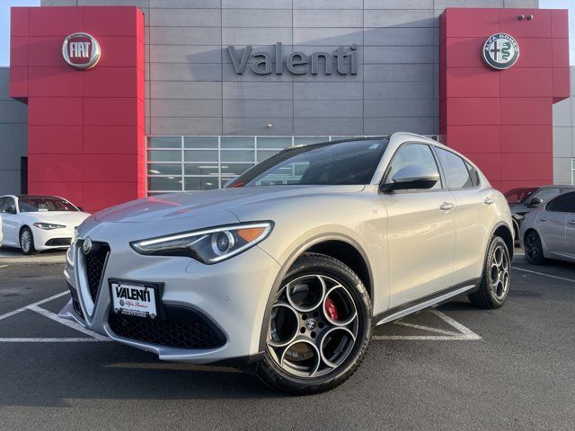 2022 Alfa Romeo Stelvio Ti