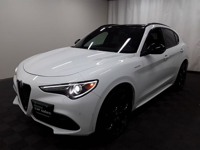 2022 Alfa Romeo Stelvio Veloce