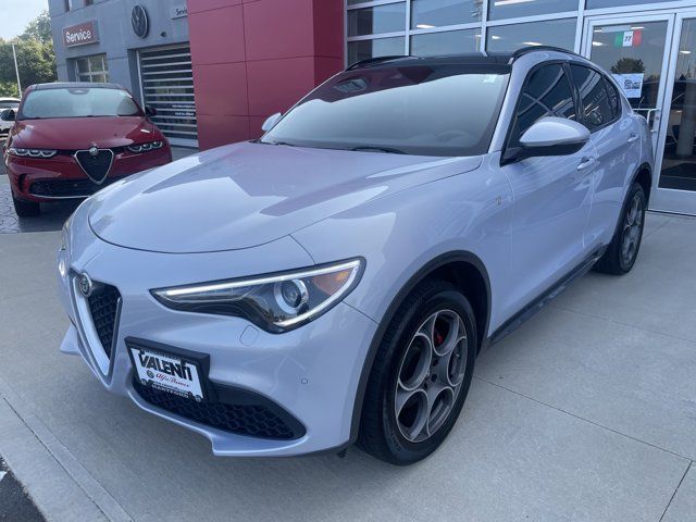 2022 Alfa Romeo Stelvio Ti