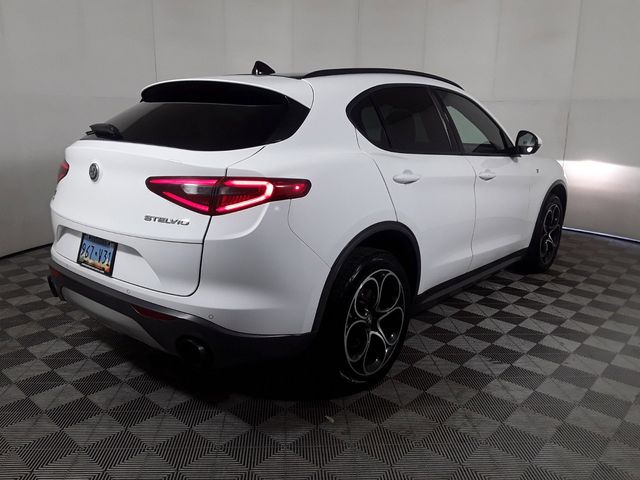 2022 Alfa Romeo Stelvio Ti