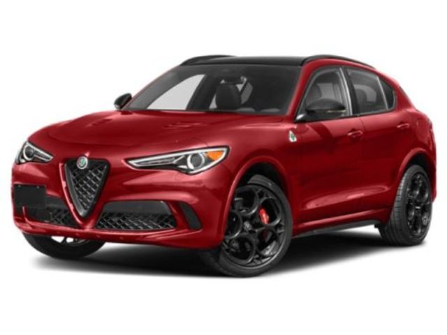 2022 Alfa Romeo Stelvio Quadrifoglio