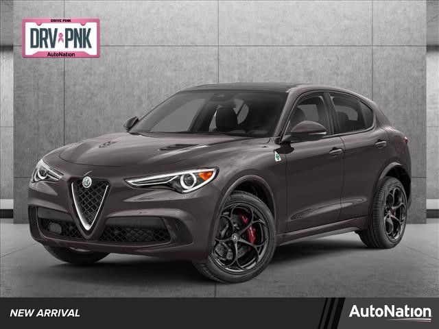 2022 Alfa Romeo Stelvio Quadrifoglio