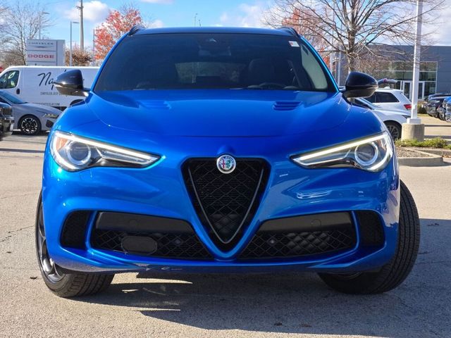 2022 Alfa Romeo Stelvio Quadrifoglio