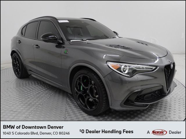 2022 Alfa Romeo Stelvio Quadrifoglio