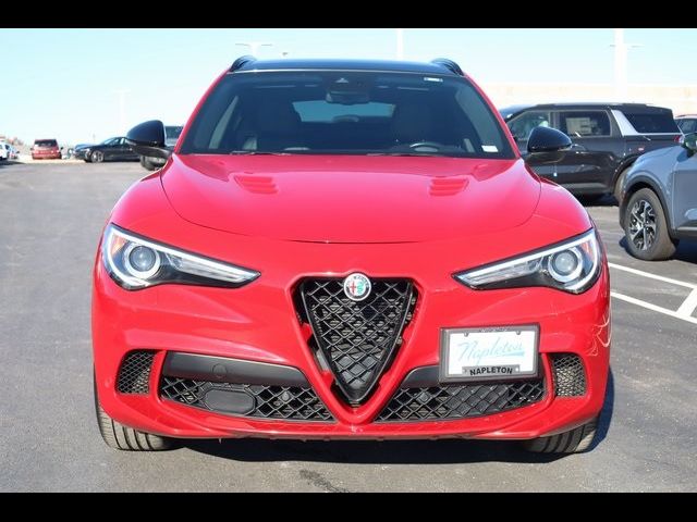 2022 Alfa Romeo Stelvio Quadrifoglio