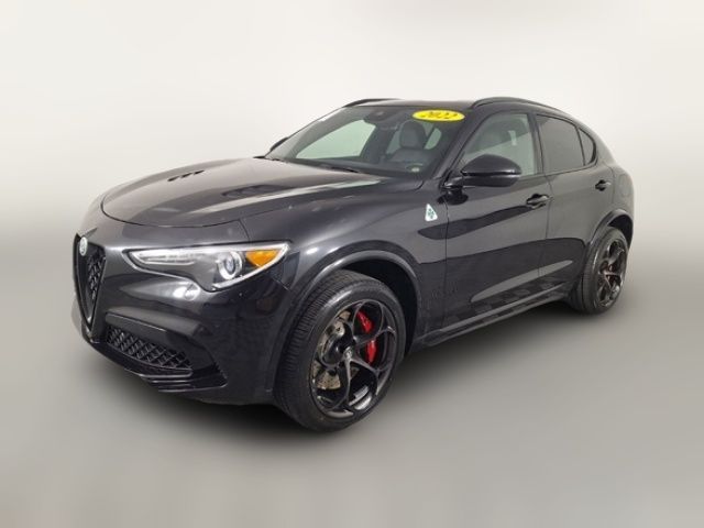 2022 Alfa Romeo Stelvio Quadrifoglio