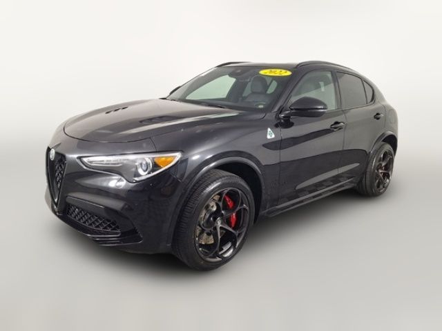 2022 Alfa Romeo Stelvio Quadrifoglio