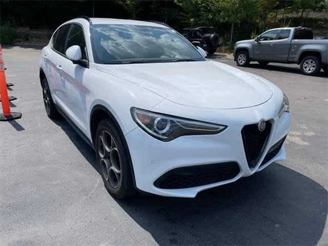 2022 Alfa Romeo Stelvio Sprint