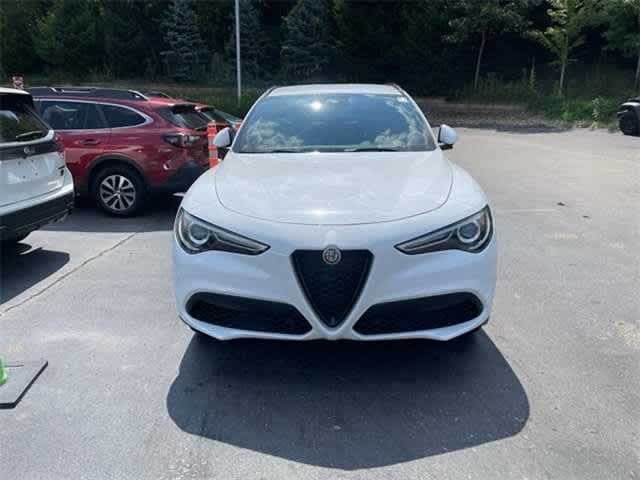 2022 Alfa Romeo Stelvio Sprint