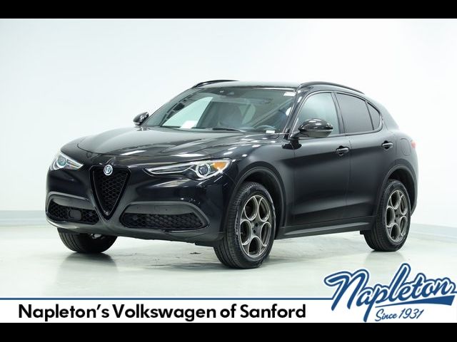 2022 Alfa Romeo Stelvio Sprint