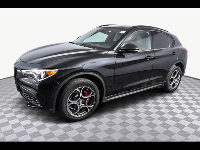 2022 Alfa Romeo Stelvio Sprint