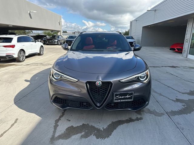 2022 Alfa Romeo Stelvio Sprint