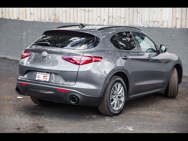 2022 Alfa Romeo Stelvio Sprint