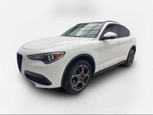 2022 Alfa Romeo Stelvio Sprint