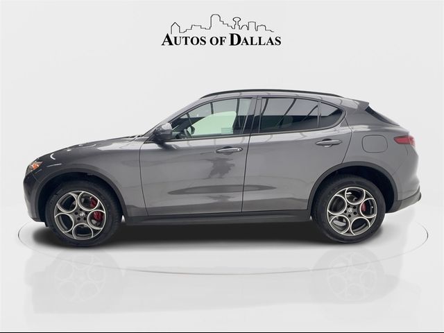 2022 Alfa Romeo Stelvio Sprint