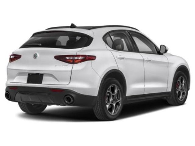 2022 Alfa Romeo Stelvio Sprint