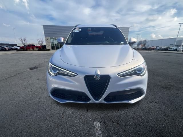 2022 Alfa Romeo Stelvio Sprint