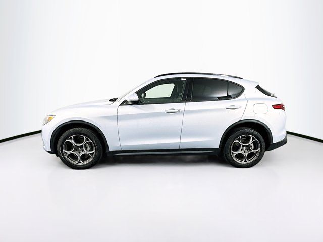 2022 Alfa Romeo Stelvio Sprint