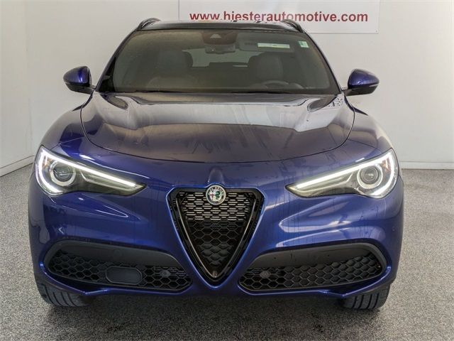 2022 Alfa Romeo Stelvio Sprint