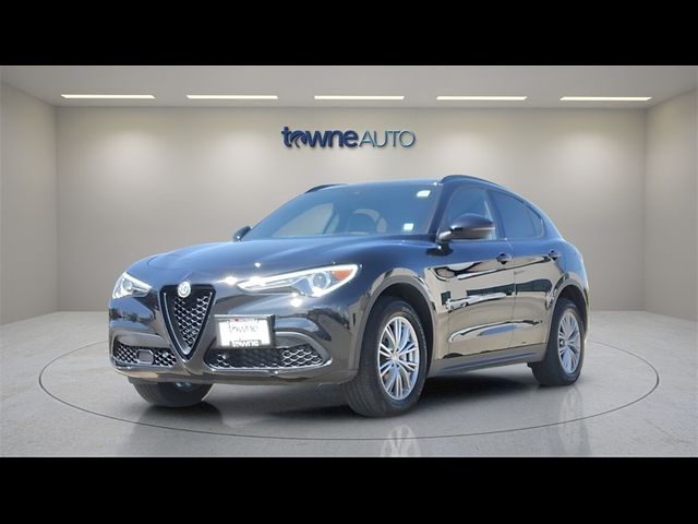 2022 Alfa Romeo Stelvio Sprint