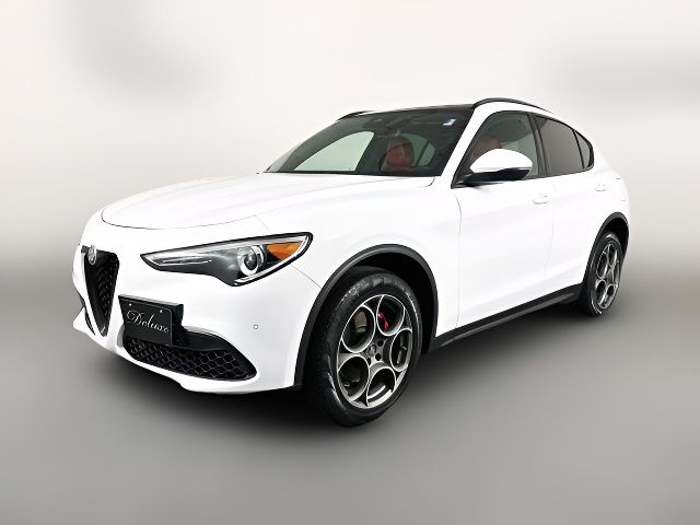 2022 Alfa Romeo Stelvio Sprint