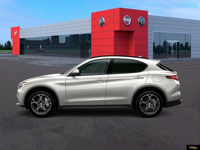 2022 Alfa Romeo Stelvio Sprint