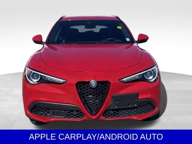 2022 Alfa Romeo Stelvio Sprint