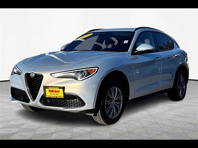 2022 Alfa Romeo Stelvio Sprint