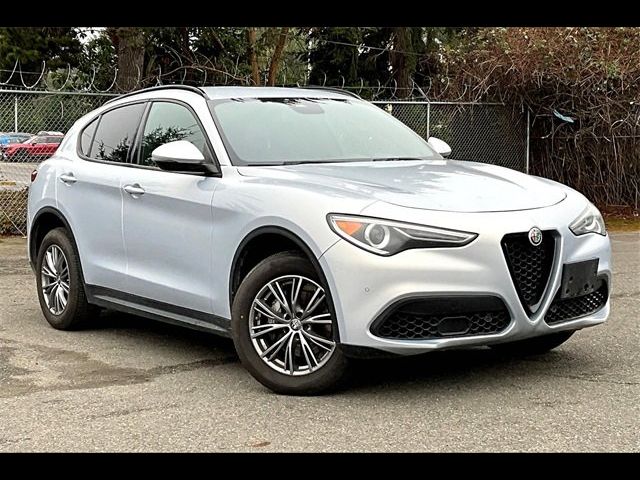 2022 Alfa Romeo Stelvio Sprint