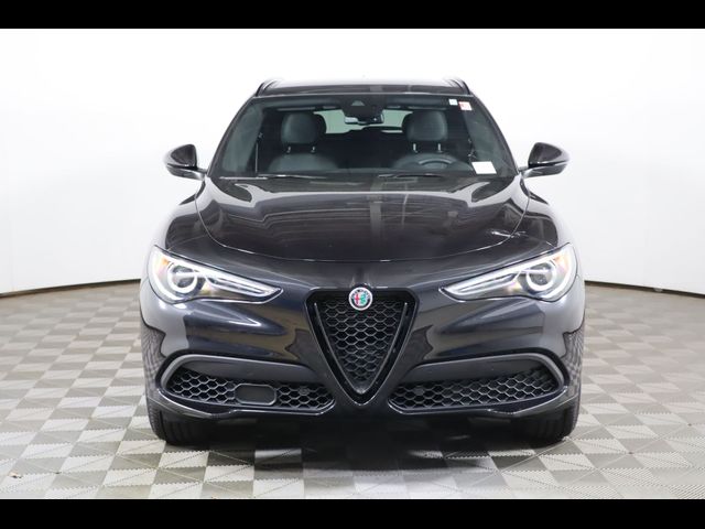 2022 Alfa Romeo Stelvio Sprint