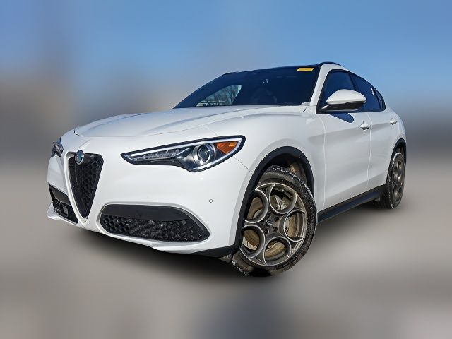 2022 Alfa Romeo Stelvio Sprint