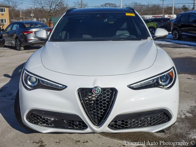 2022 Alfa Romeo Stelvio Sprint