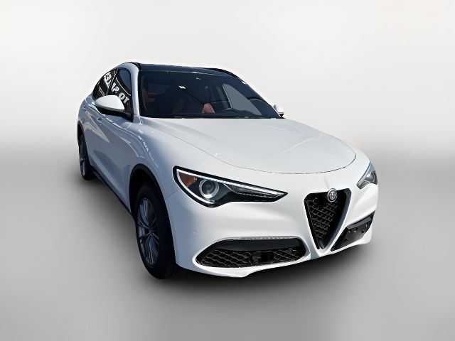 2022 Alfa Romeo Stelvio Sprint