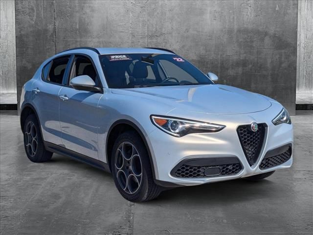 2022 Alfa Romeo Stelvio Sprint