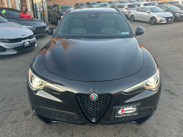 2022 Alfa Romeo Stelvio Sprint