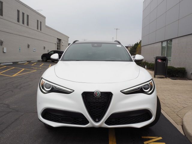 2022 Alfa Romeo Stelvio Sprint