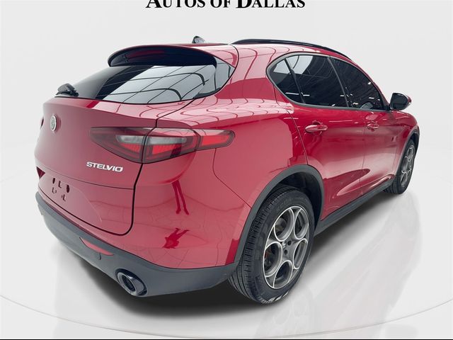 2022 Alfa Romeo Stelvio Sprint