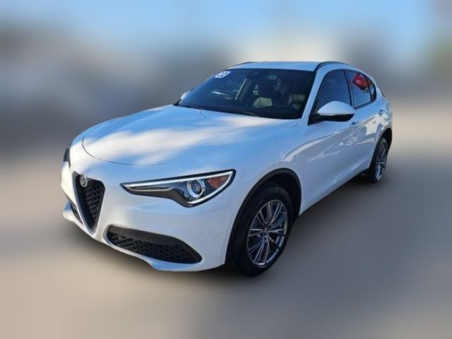 2022 Alfa Romeo Stelvio Sprint