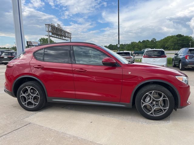 2022 Alfa Romeo Stelvio Ti