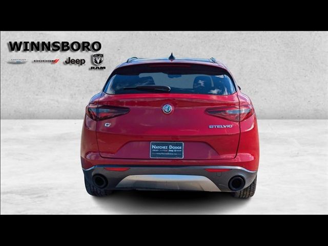 2022 Alfa Romeo Stelvio Ti