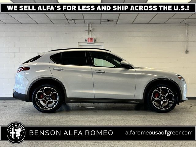 2022 Alfa Romeo Stelvio Ti