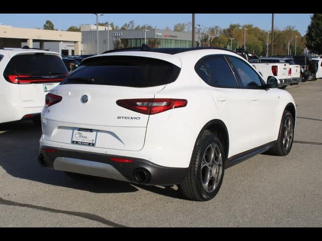 2022 Alfa Romeo Stelvio Ti