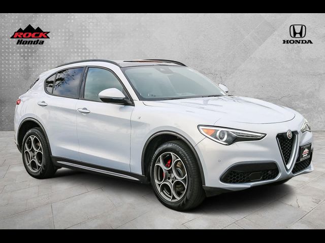 2022 Alfa Romeo Stelvio Ti