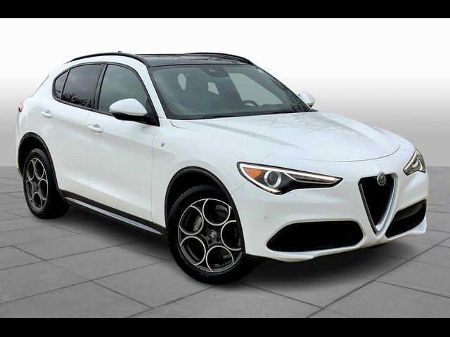 2022 Alfa Romeo Stelvio Ti