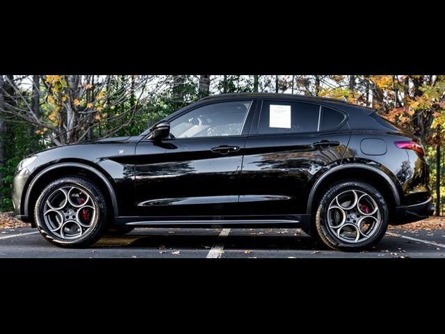 2022 Alfa Romeo Stelvio Ti