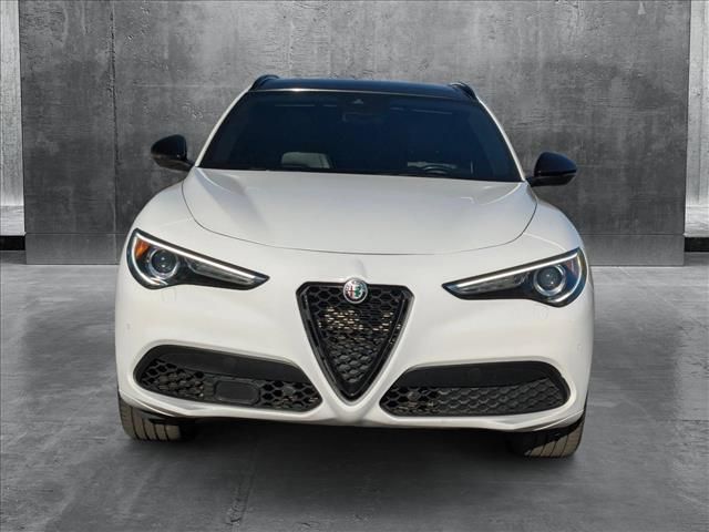 2022 Alfa Romeo Stelvio Veloce