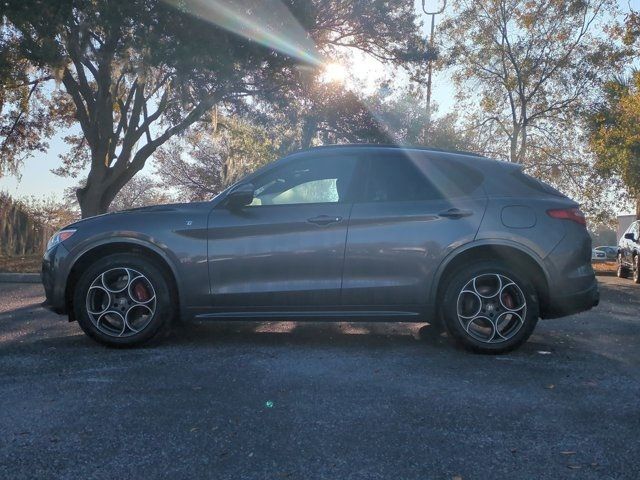 2022 Alfa Romeo Stelvio Ti