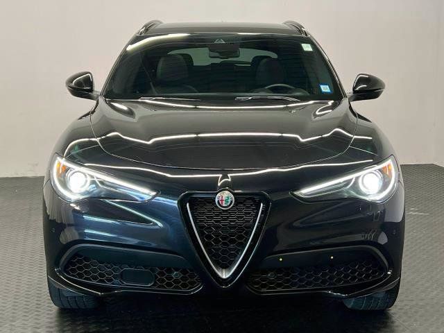 2022 Alfa Romeo Stelvio Ti