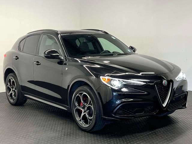 2022 Alfa Romeo Stelvio Ti